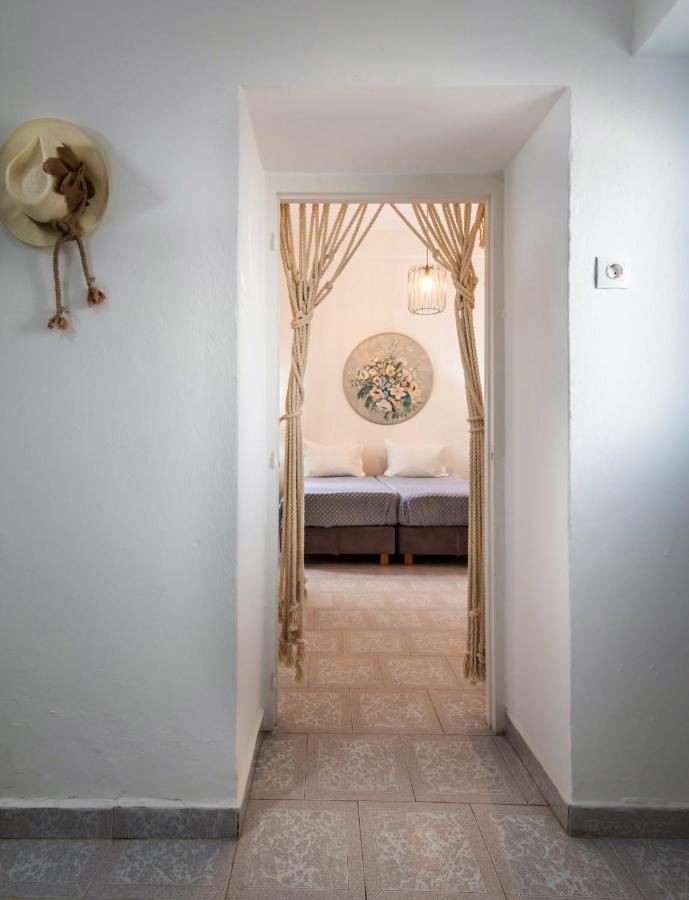 Giorgantis House & Studio Triovasalos Bagian luar foto
